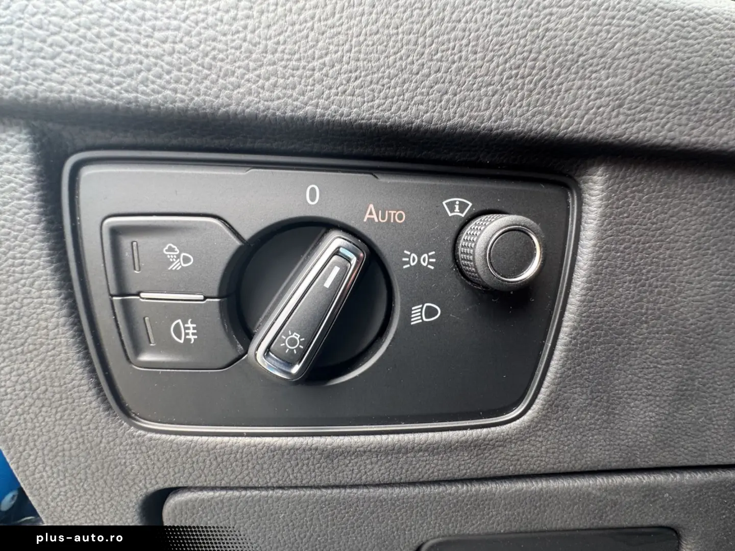 VW Arteon HUD StHz ViCo IQ.LIGHT M