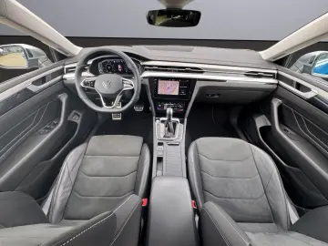 VW Arteon HUD StHz ViCo IQ.LIGHT M