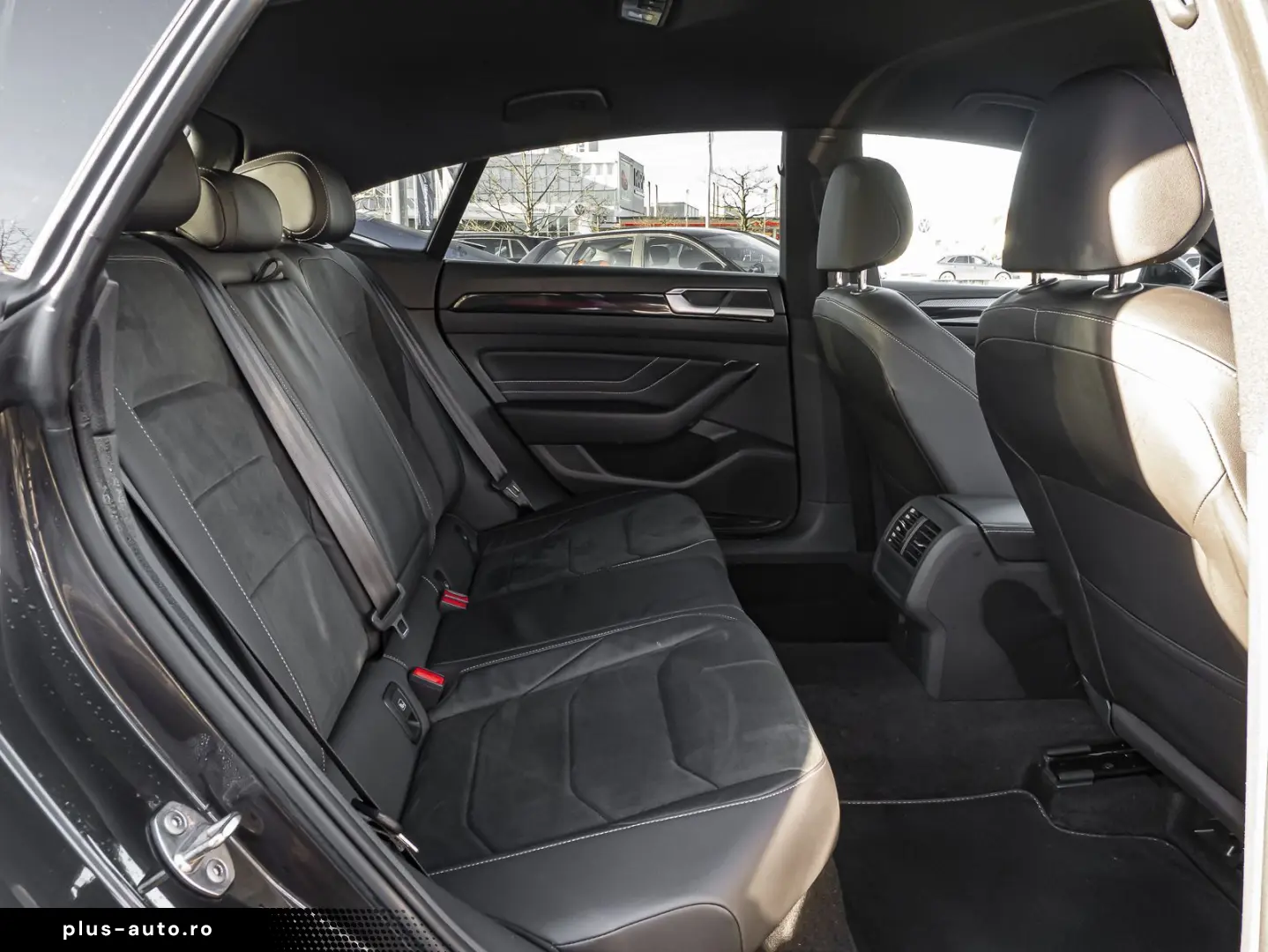 VW Arteon 2.0 TSI R-Line Navi LED EasyOpen Alu18Seb