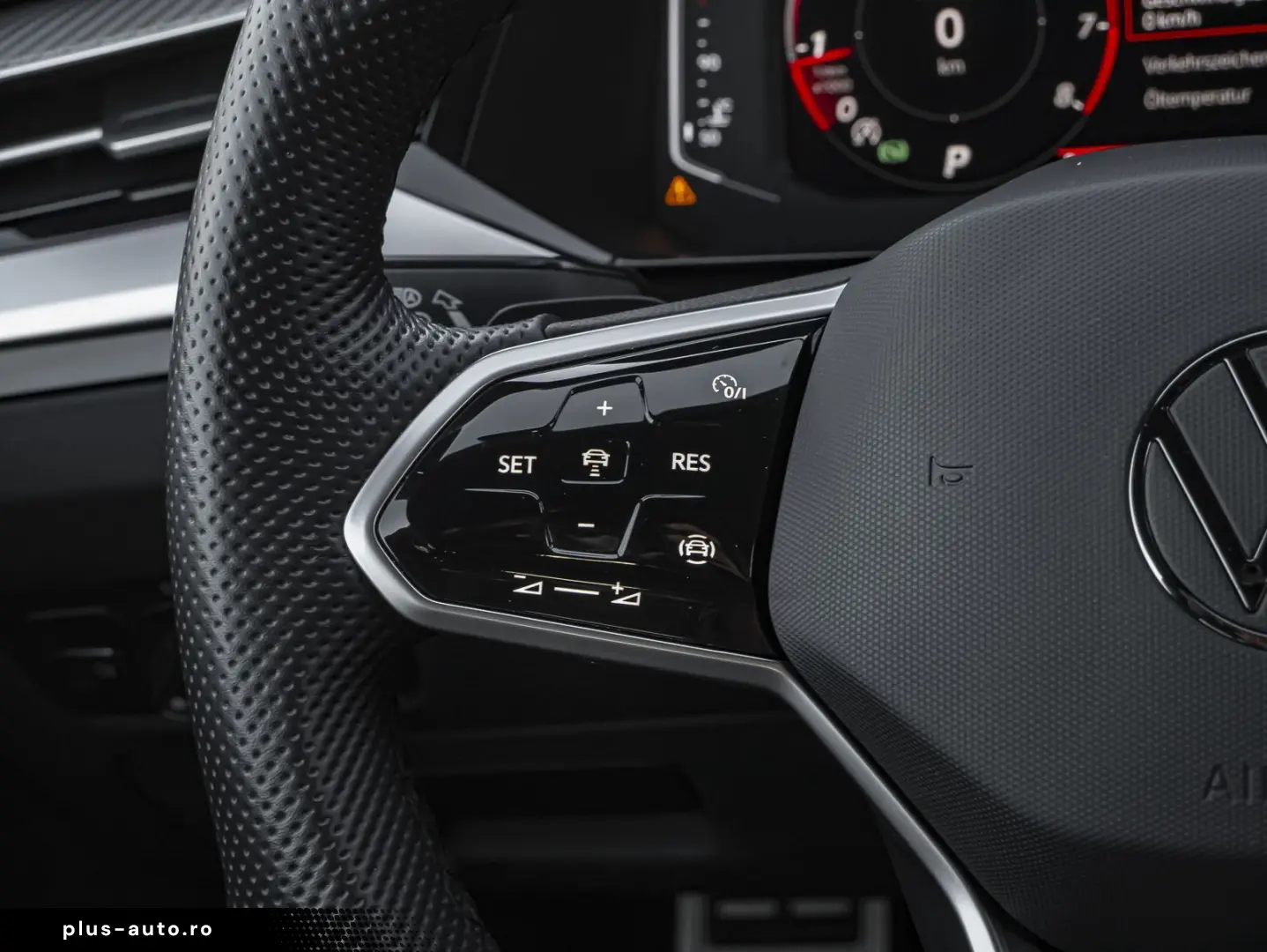 VW Arteon 2.0 TSI R-Line Navi LED EasyOpen Alu18Seb