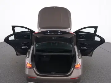 Mercedes-Benz E 300 e 4M AVANTGARDE AHK