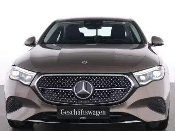 Mercedes-Benz E 300 e 4M AVANTGARDE AHK