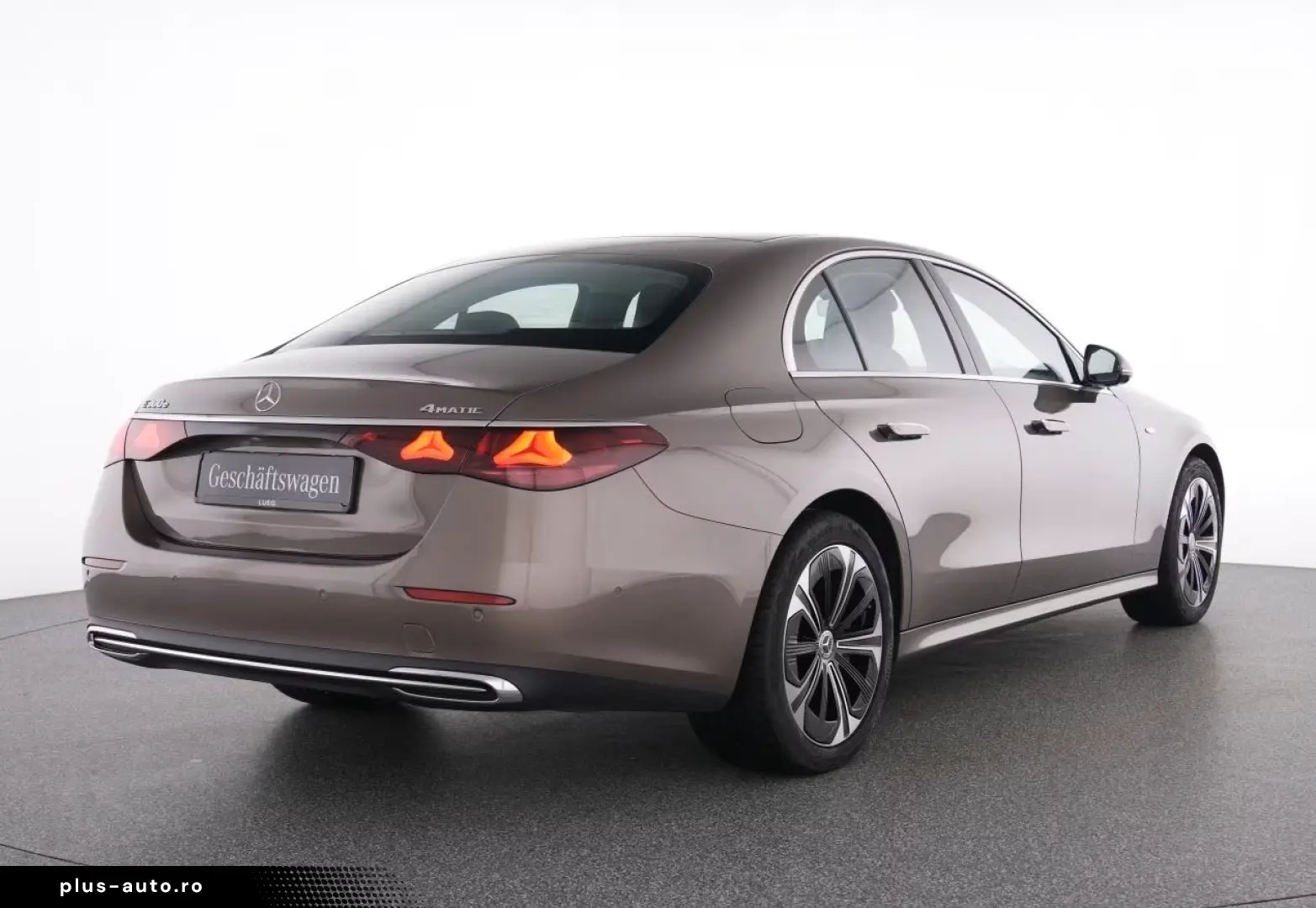 Mercedes-Benz E 300 e 4M AVANTGARDE AHK