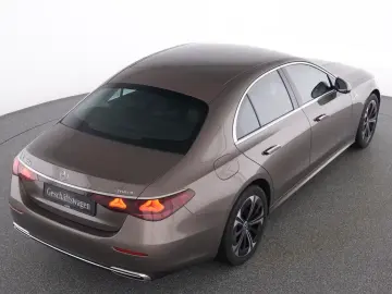 Mercedes-Benz E 300 e 4M AVANTGARDE AHK