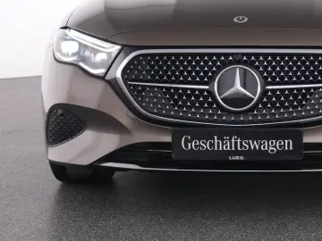 Mercedes-Benz E 300 e 4M AVANTGARDE AHK