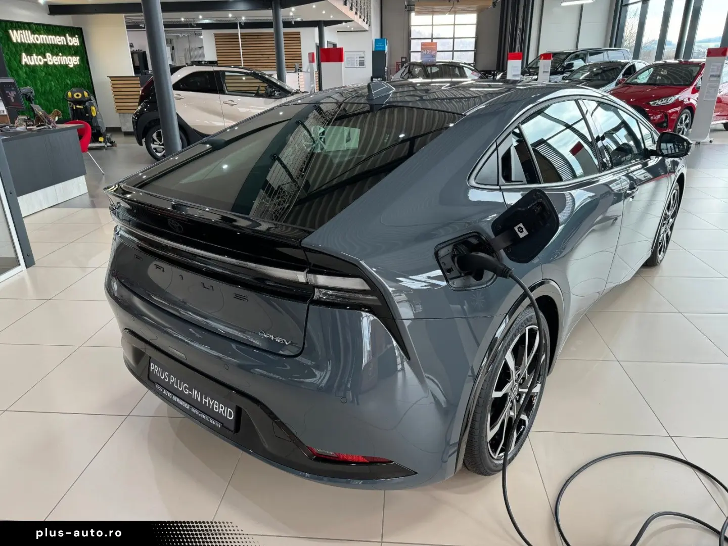 TOYOTA Prius Plug-in Hybrid Executive