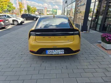 TOYOTA Prius Plug-In Hybrid Exe.  Navi  Sitzheizung