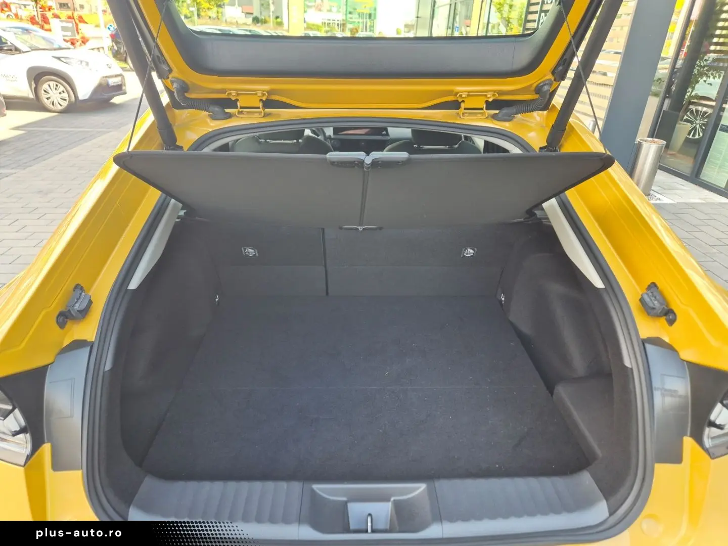 TOYOTA Prius Plug-In Hybrid Exe.  Navi  Sitzheizung