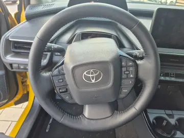 TOYOTA Prius Plug-In Hybrid Exe.  Navi  Sitzheizung