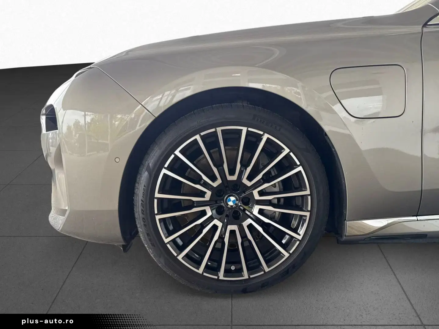 BMW 750 e xDrive TV Kristall Aut.Türen