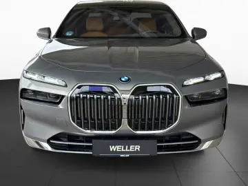 BMW 750 e xDrive TV Kristall Aut.Türen