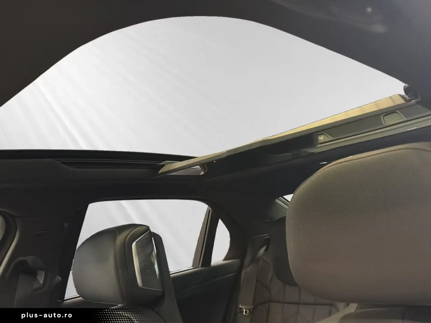 BMW 750 e xDrive M Sport TV-Fond-Entert.