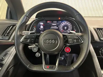 AUDI R8 Spyder 5.2 V10 FSI quattro performance Kerami