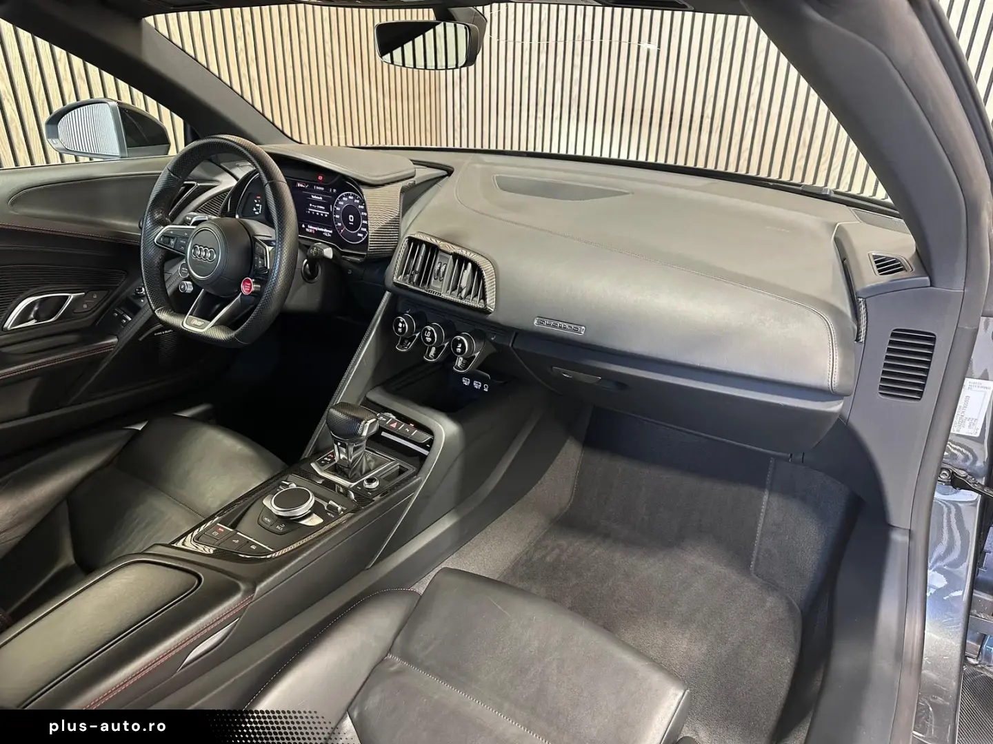 AUDI R8 Spyder 5.2 V10 FSI quattro performance Kerami