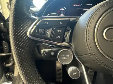 AUDI R8 Spyder 5.2 V10 FSI quattro performance Kerami