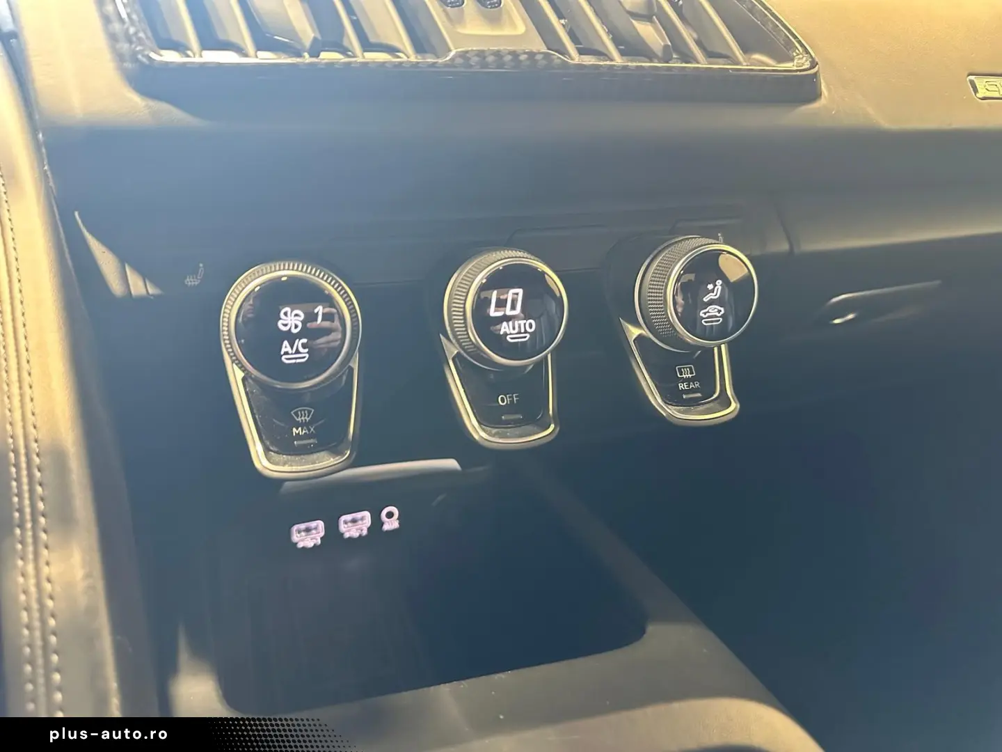 AUDI R8 Spyder 5.2 V10 FSI quattro performance Kerami