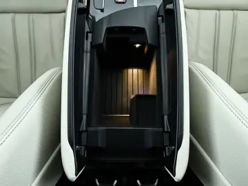 BMW 520 d MHD xDrive M Sport LED Navi 360  Leder ACC