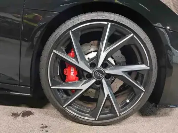 AUDI R8 Coupé V10 Performance 20Zoll LASER CARBON B&O