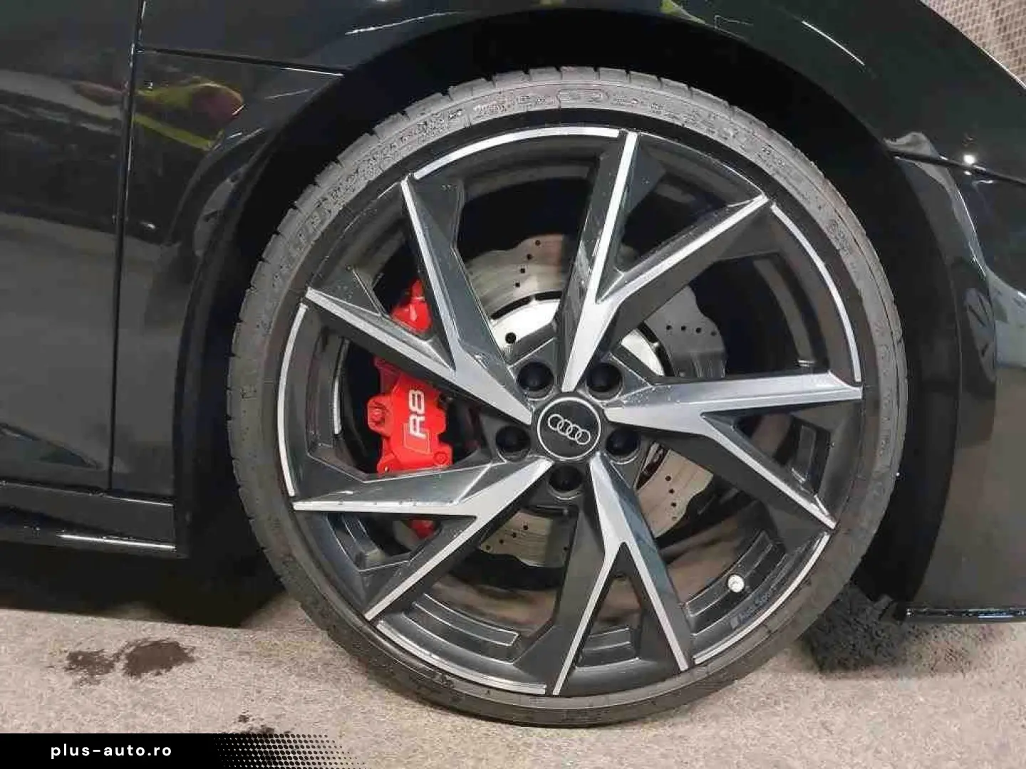 AUDI R8 Coupé V10 Performance 20Zoll LASER CARBON B&O