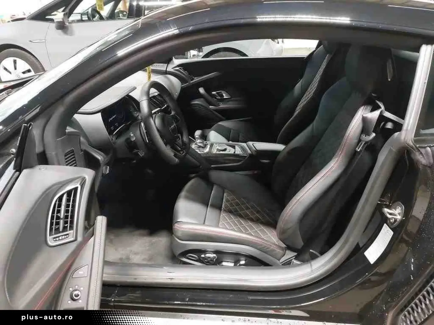 AUDI R8 Coupé V10 Performance 20Zoll LASER CARBON B&O