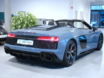AUDI R8 Spyder 5.2 FSI RWD Performance  Laser KAM SHZ