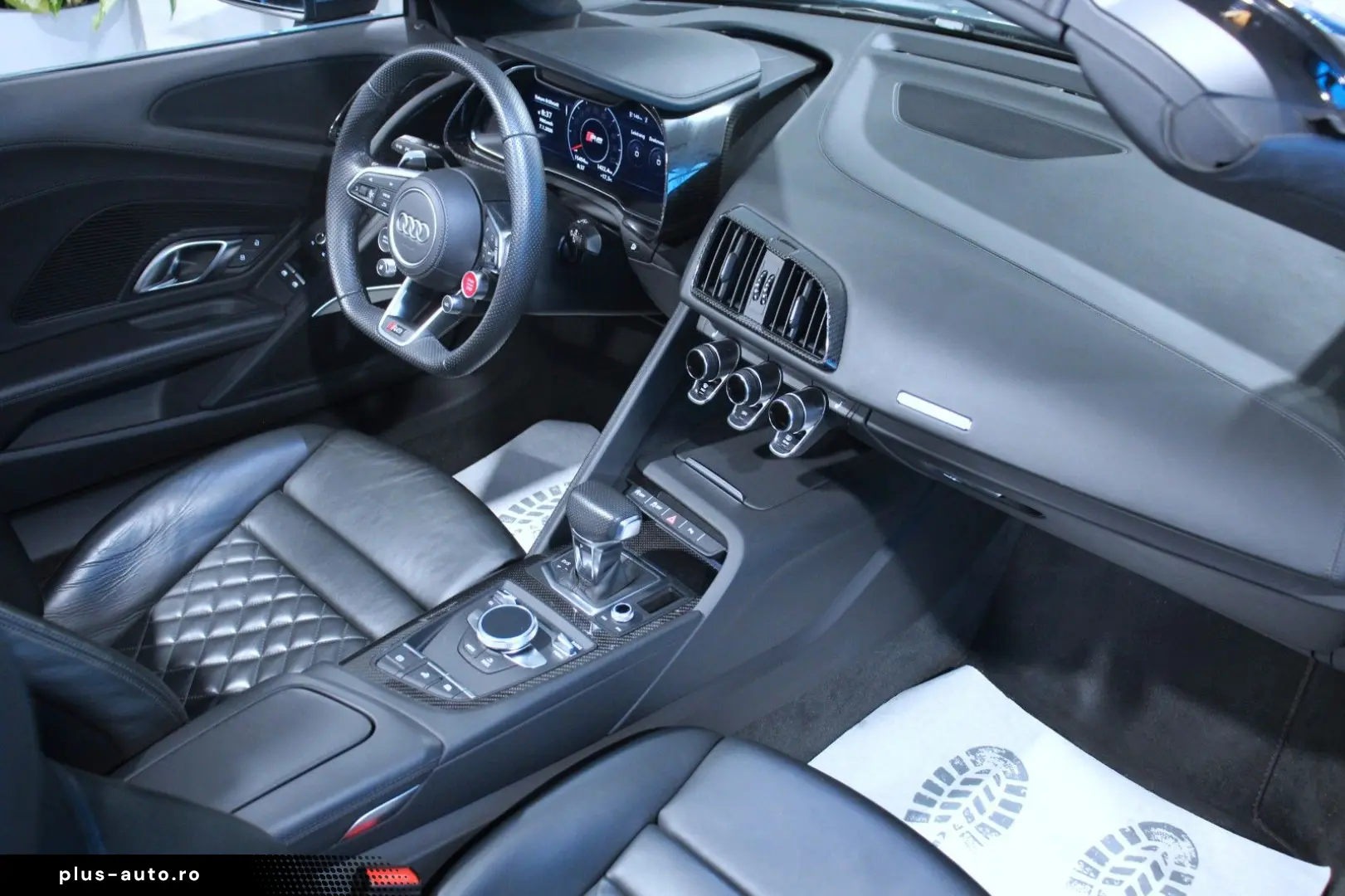 AUDI R8 Spyder 5.2 FSI RWD Performance  Laser KAM SHZ