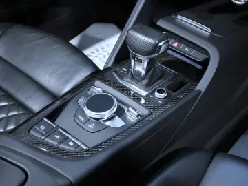 AUDI R8 Spyder 5.2 FSI RWD Performance  Laser KAM SHZ