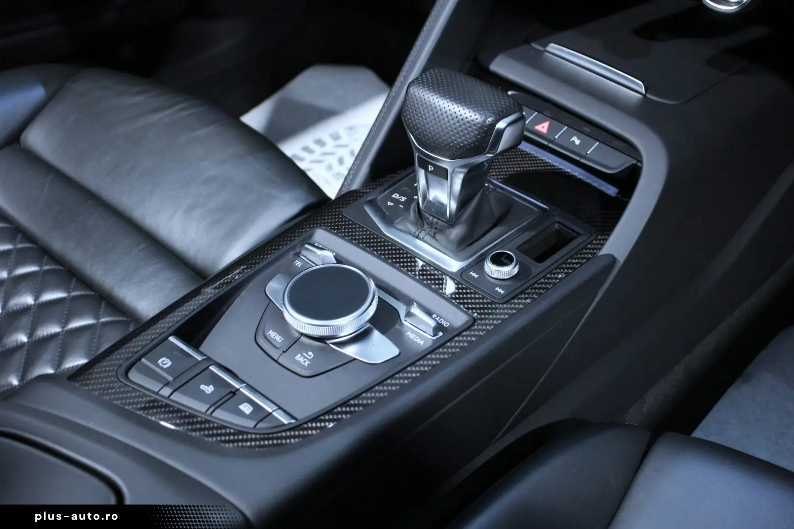 AUDI R8 Spyder 5.2 FSI RWD Performance  Laser KAM SHZ