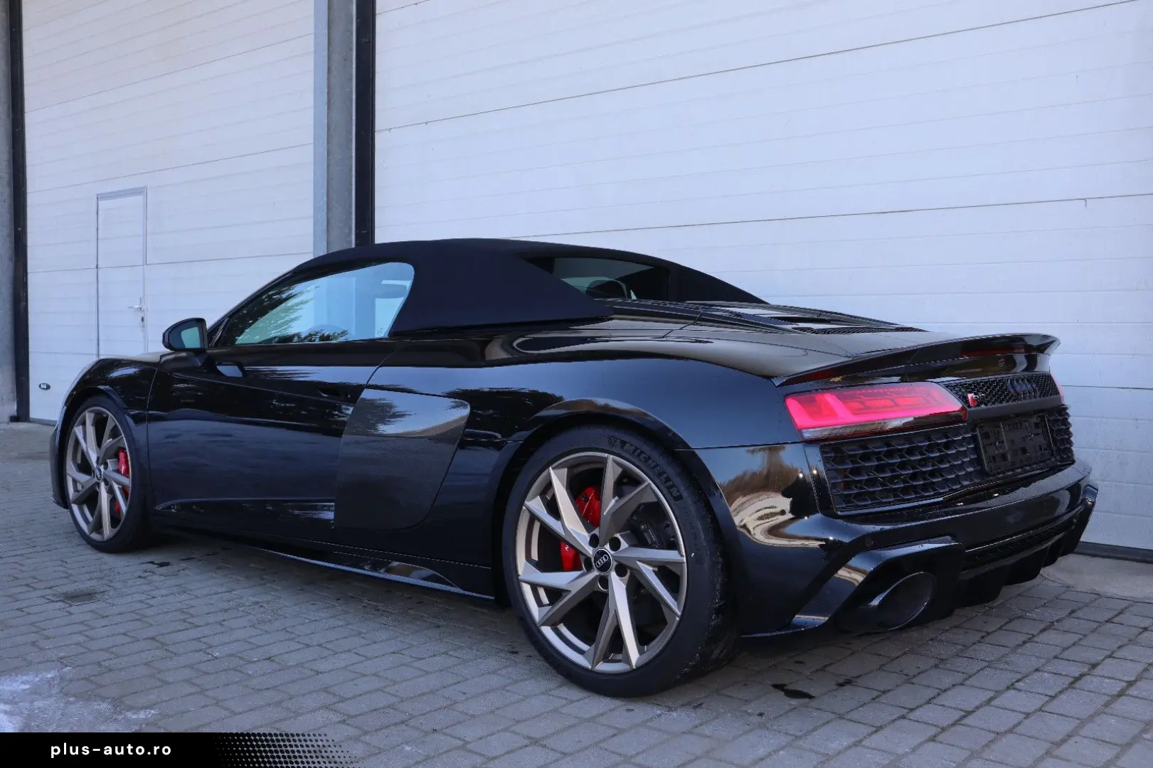 AUDI R8 Spyder V10 qu performance exclusive   UNIKAT