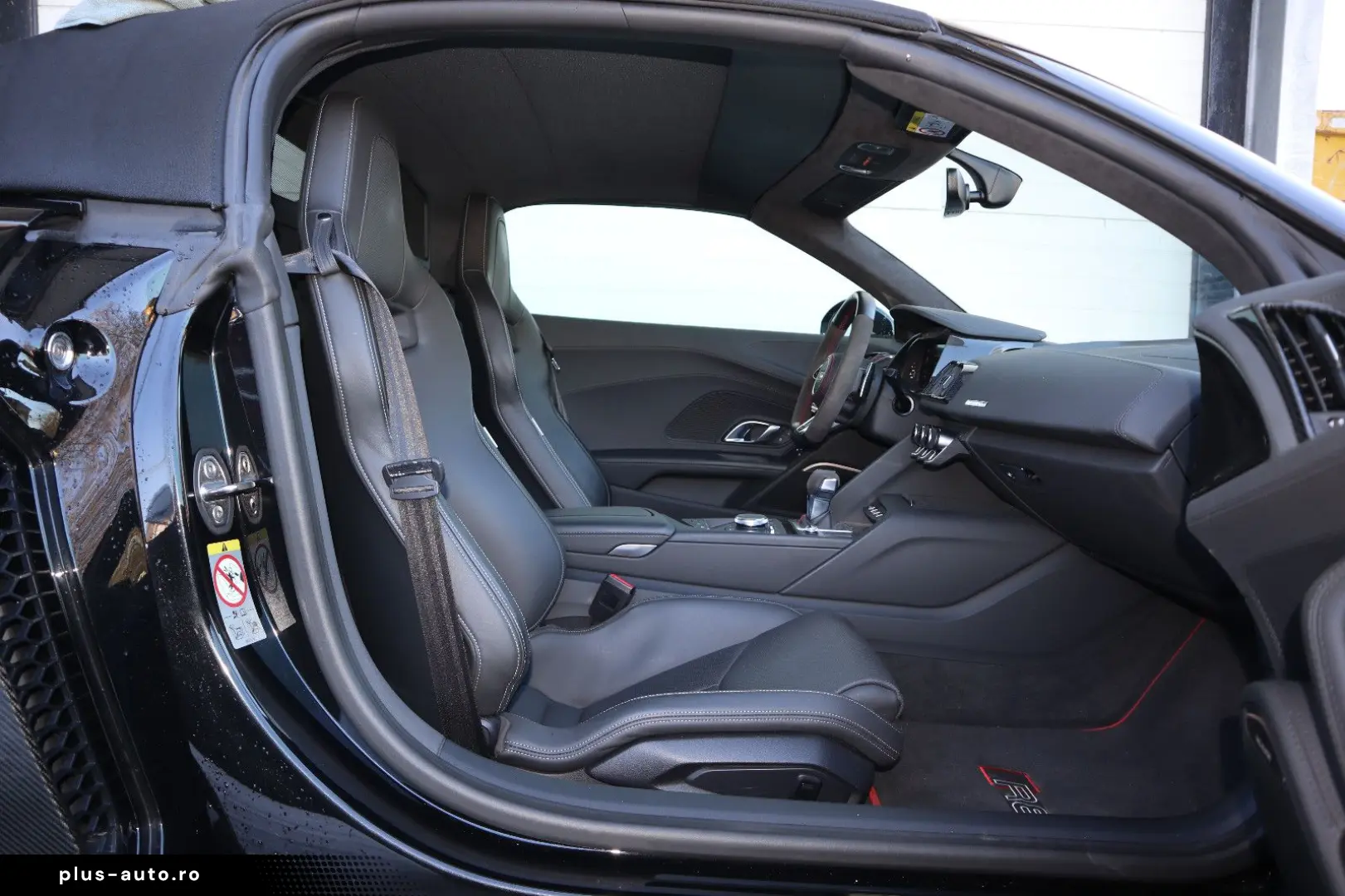 AUDI R8 Spyder V10 qu performance exclusive   UNIKAT