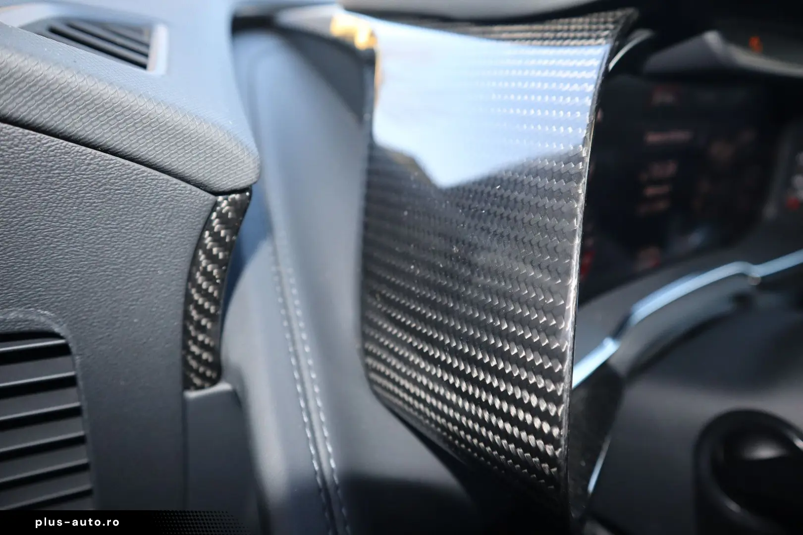 AUDI R8 Spyder V10 qu performance exclusive   UNIKAT