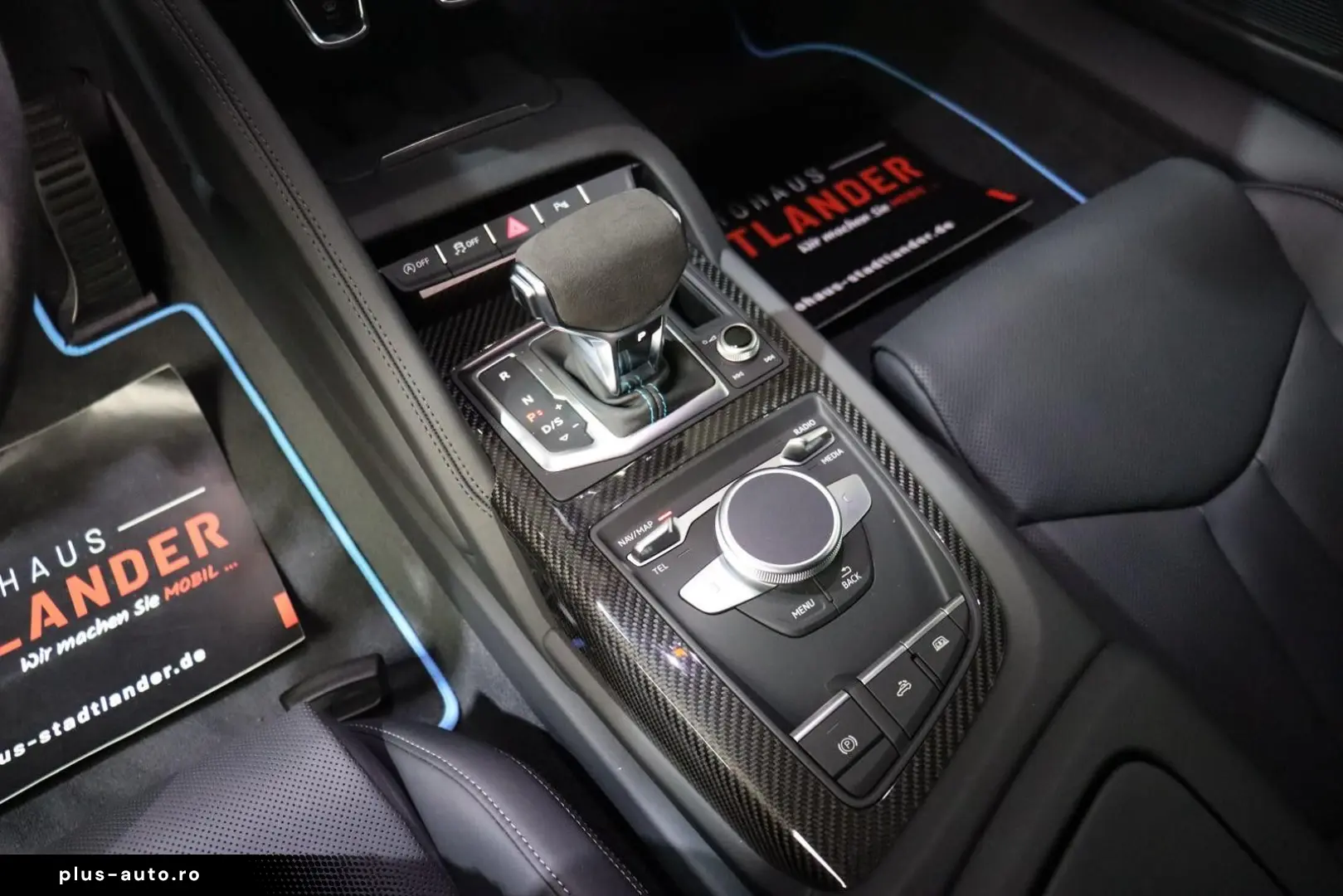 AUDI R8 Spyder 5.2 FSI V10 quattro performance