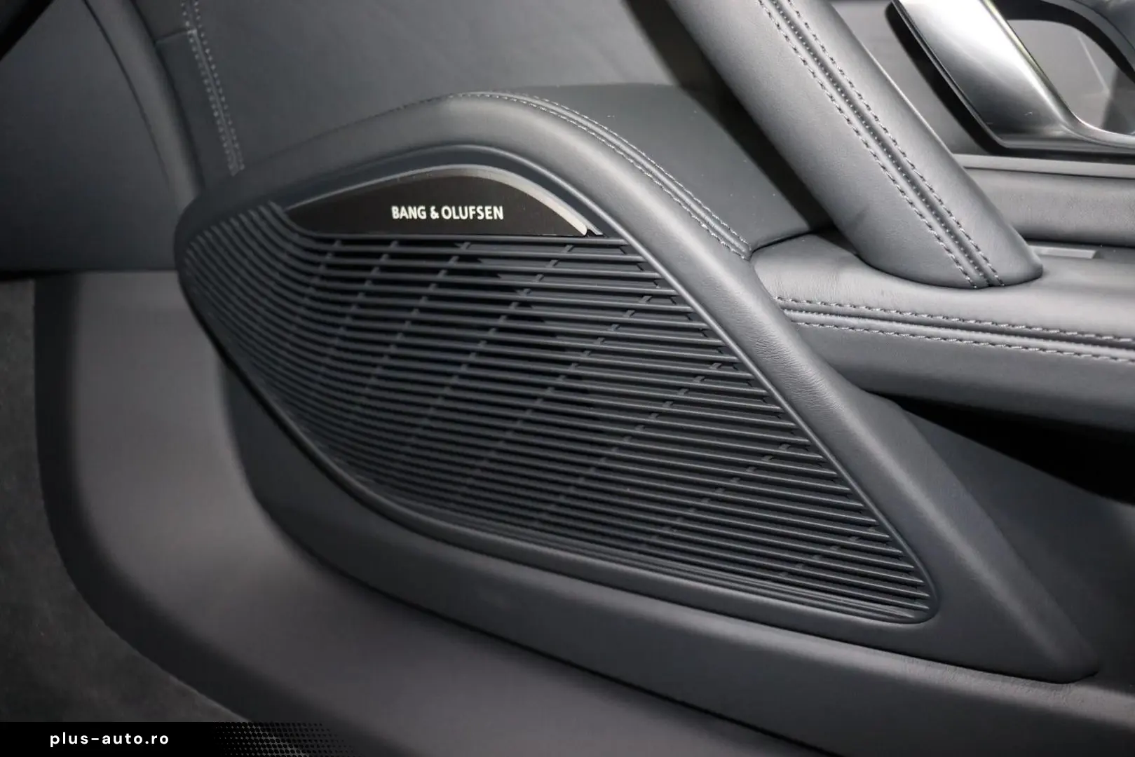 AUDI R8 Spyder 5.2 FSI V10 quattro performance