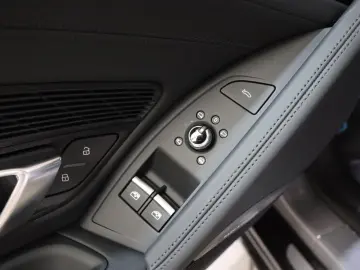 AUDI R8 Spyder 5.2 FSI V10 quattro performance