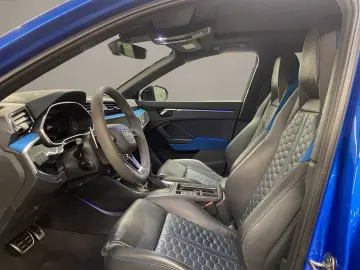 AUDI RS Q3 2.5 quattro TFSI S-line AHK AUT Kam. Leder