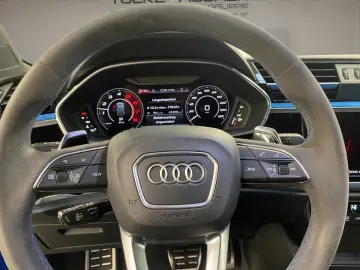 AUDI RS Q3 2.5 quattro TFSI S-line AHK AUT Kam. Leder
