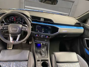 AUDI RS Q3 2.5 quattro TFSI S-line AHK AUT Kam. Leder