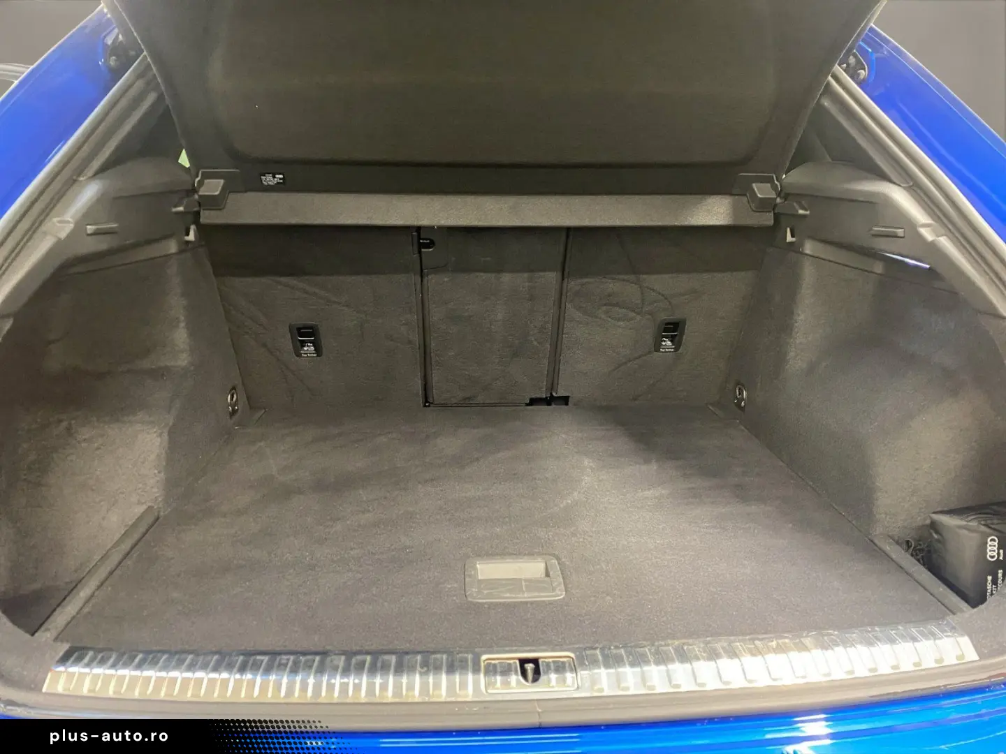 AUDI RS Q3 2.5 quattro TFSI S-line AHK AUT Kam. Leder