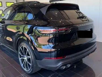 PORSCHE Cayenne E-Hybrid Platinum Edition