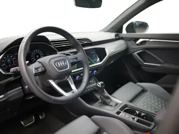 AUDI RSQ3 Sportback 2.5 TFSI  Pano Sonos RS-Stoelen B