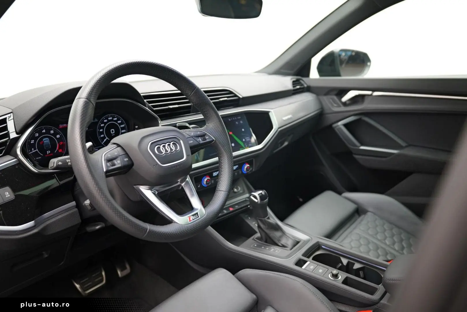 AUDI RSQ3 Sportback 2.5 TFSI  Pano Sonos RS-Stoelen B