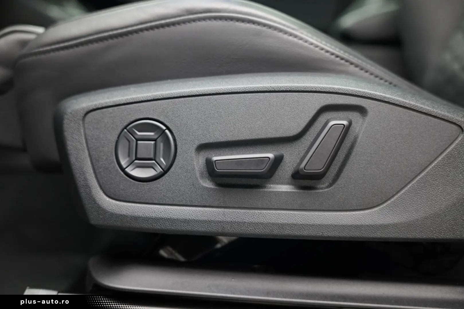 AUDI RSQ3 Sportback 2.5 TFSI  Pano Sonos RS-Stoelen B