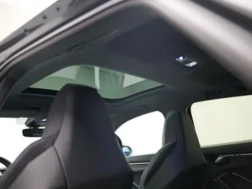 AUDI RSQ3 Sportback 2.5 TFSI  Pano Sonos RS-Stoelen B