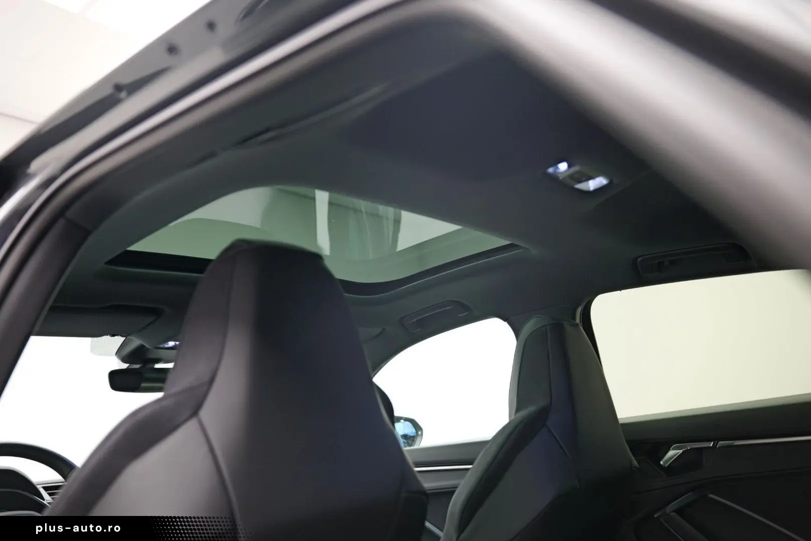 AUDI RSQ3 Sportback 2.5 TFSI  Pano Sonos RS-Stoelen B