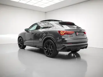 AUDI RSQ3 Sportback 2.5 TFSI  Pano Sonos RS-Stoelen B