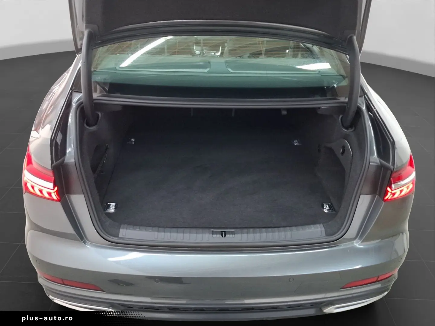 AUDI A6 50 TFSIe Q 2x S LINE PANO HD-MATRIX ASSIST LM