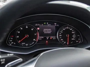 AUDI A6 Limousine design 45TFSI qu. Stronic Navi LED