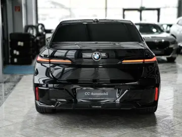 BMW 740 d xDrive M SPORT PRO Sky-Lou