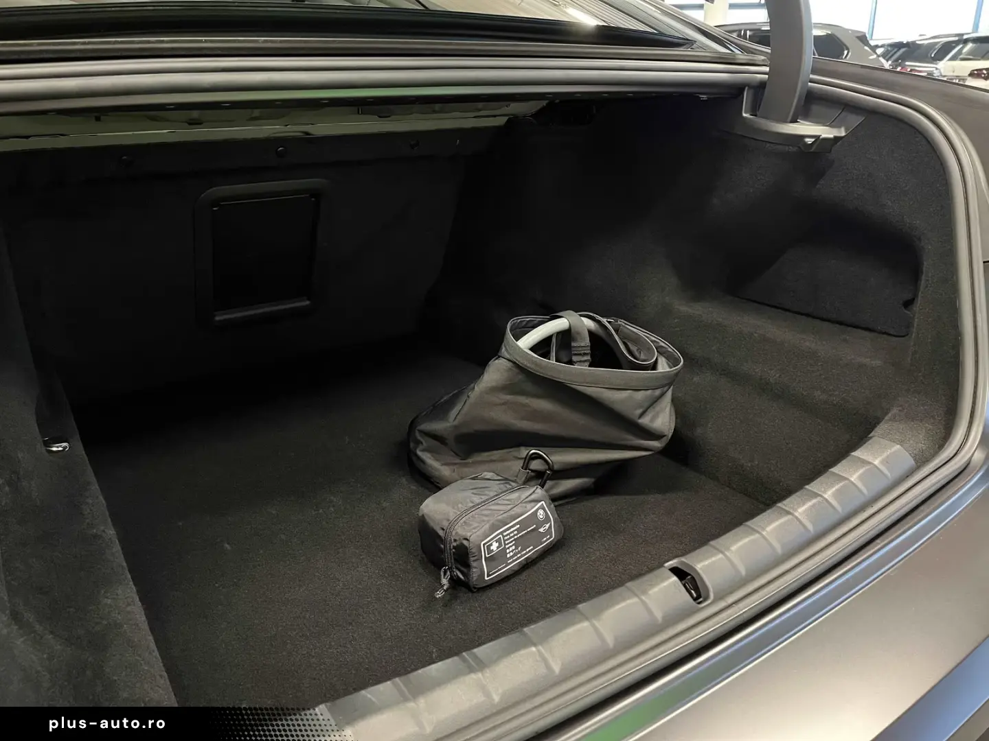 BMW 750 e xDrive M Sport Pro TV HUD PANO