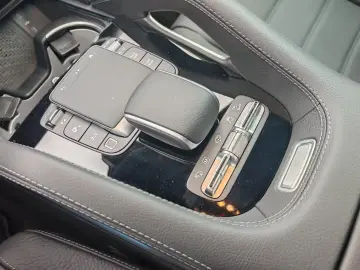 Mercedes-Benz GLS 450